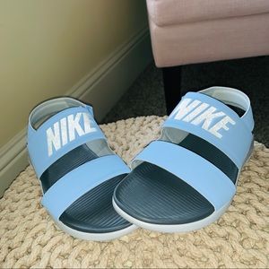 baby blue nike sandals